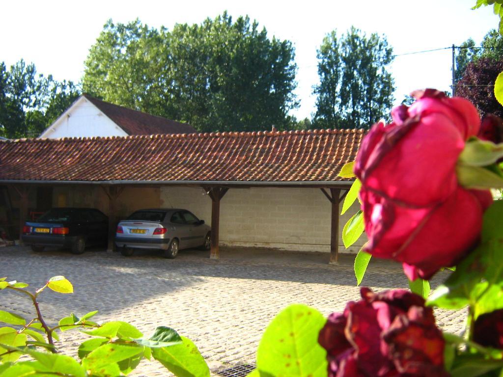 Bed and Breakfast Le Moulin De Fillièvres Exterior foto